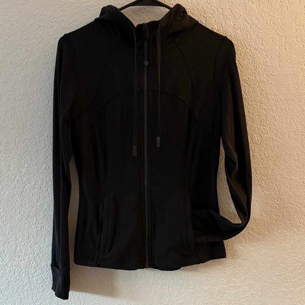 Lululemon Women's Black Zip-up Hoodie